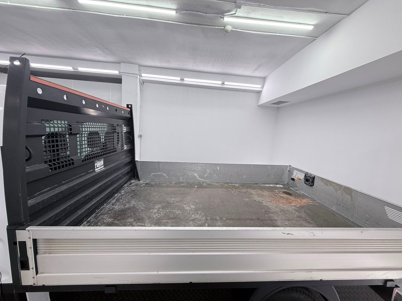 Ford Transit 2.0 96kw L1 AMBIENTE 130CV. 330 propulsión trasera Ch-Cb. - Foto 28