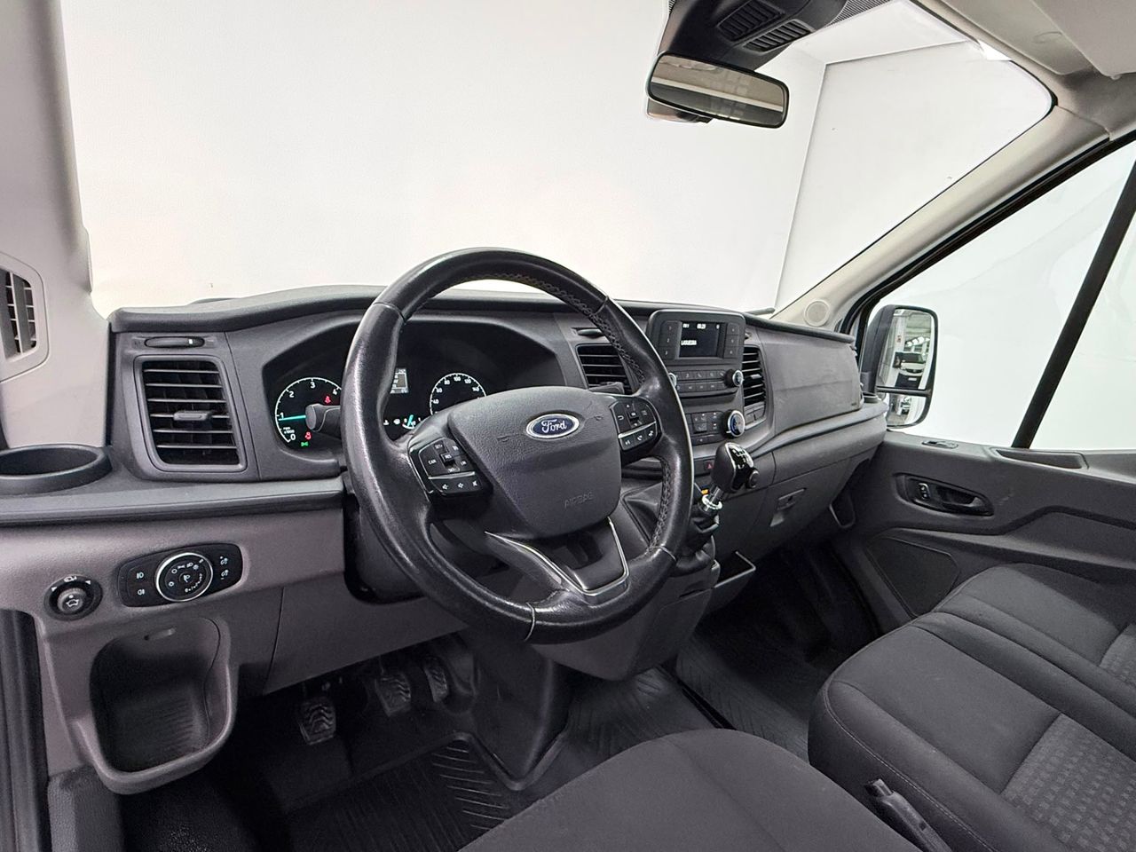 Ford Transit 2.0 96kw L1 AMBIENTE 130CV. 330 propulsión trasera Ch-Cb. - Foto 15