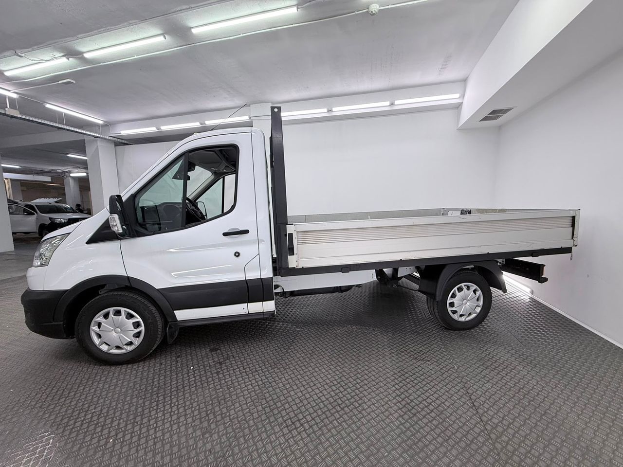 Ford Transit 2.0 96kw L1 AMBIENTE 130CV. 330 propulsión trasera Ch-Cb. - Foto 7