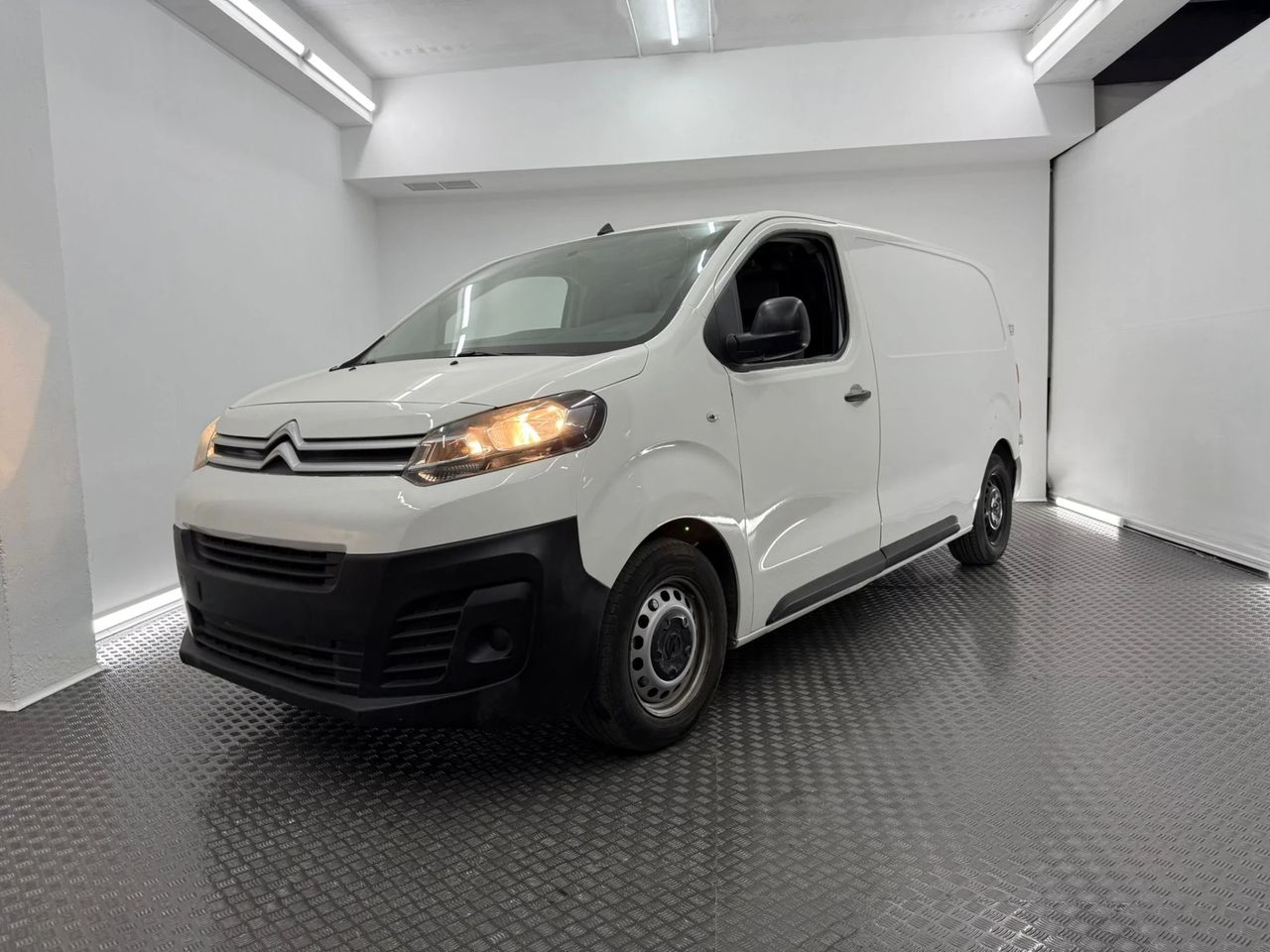 Citroën Jumpy 1.5 BLUE HDI 100 S&S M CONTROL (102cv) L1H1 - Foto 4