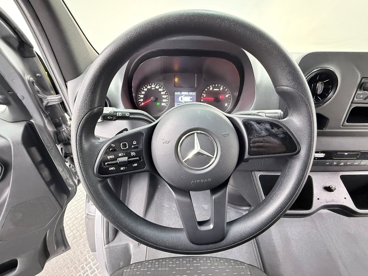 Mercedes Sprinter 3.0 CDI 140 KW 319 TOURER MWB 190 cv (COMBI) - Foto 12