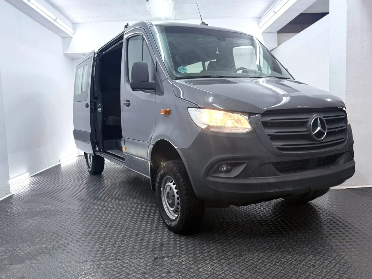 Mercedes Sprinter 3.0 CDI 140 KW 319 TOURER MWB 190 cv (COMBI) - Foto 3