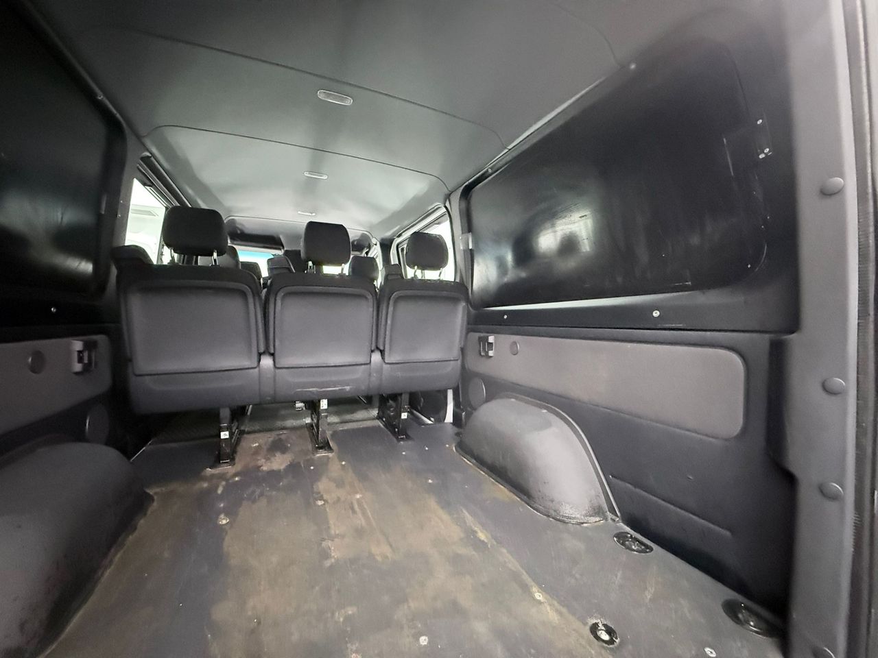 Mercedes Sprinter 3.0 CDI 140 KW 319 TOURER MWB 190 cv (COMBI) - Foto 21