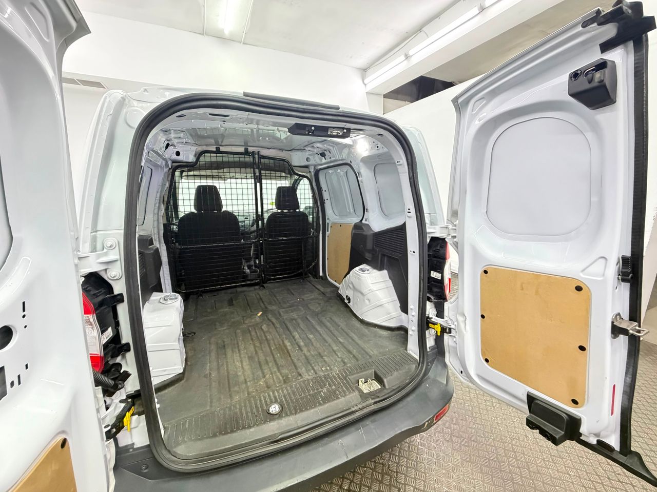 Ford Transit Courier CURIER 1.5 100cv - Foto 29