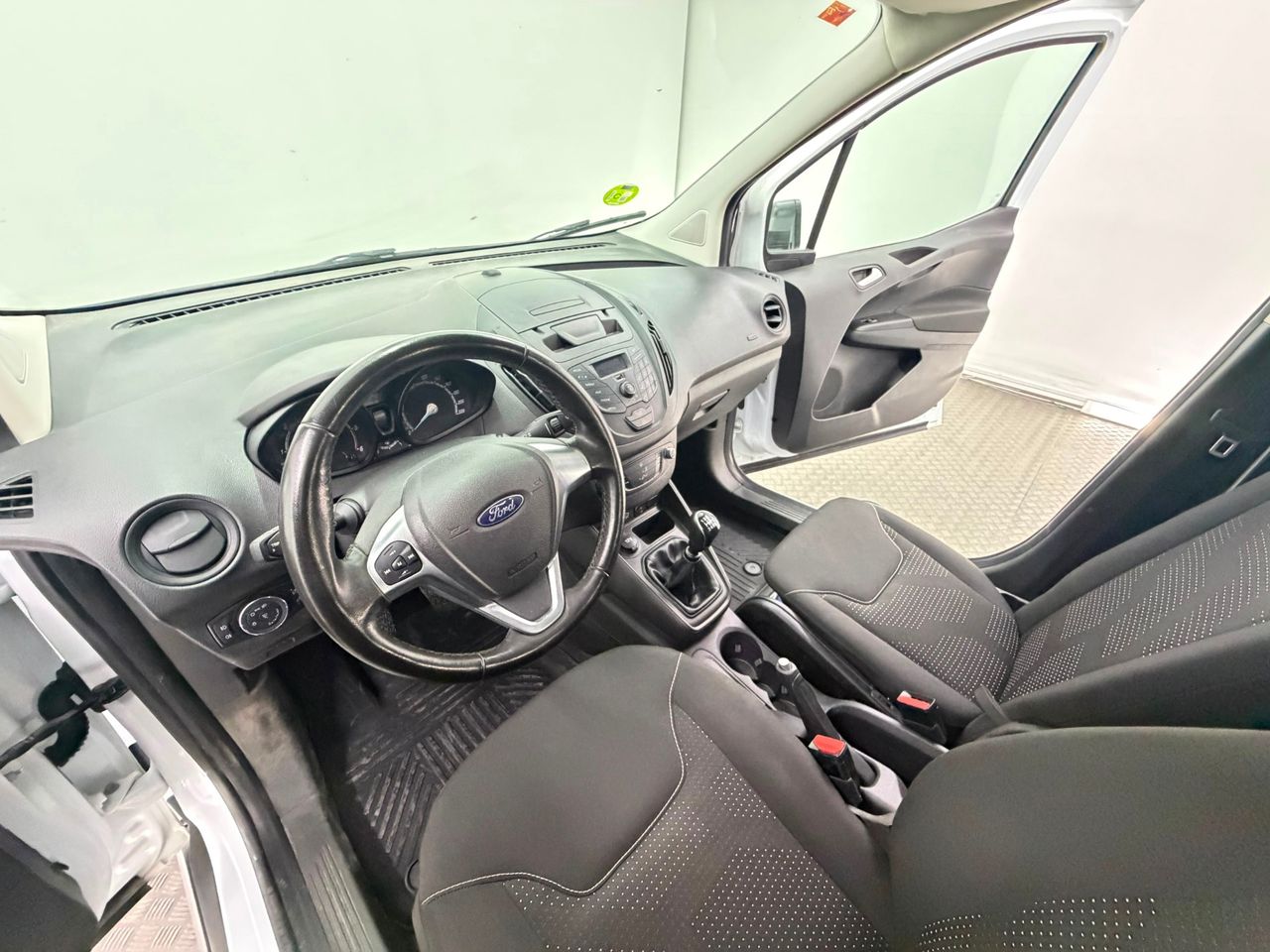 Ford Transit Courier CURIER 1.5 100cv - Foto 37