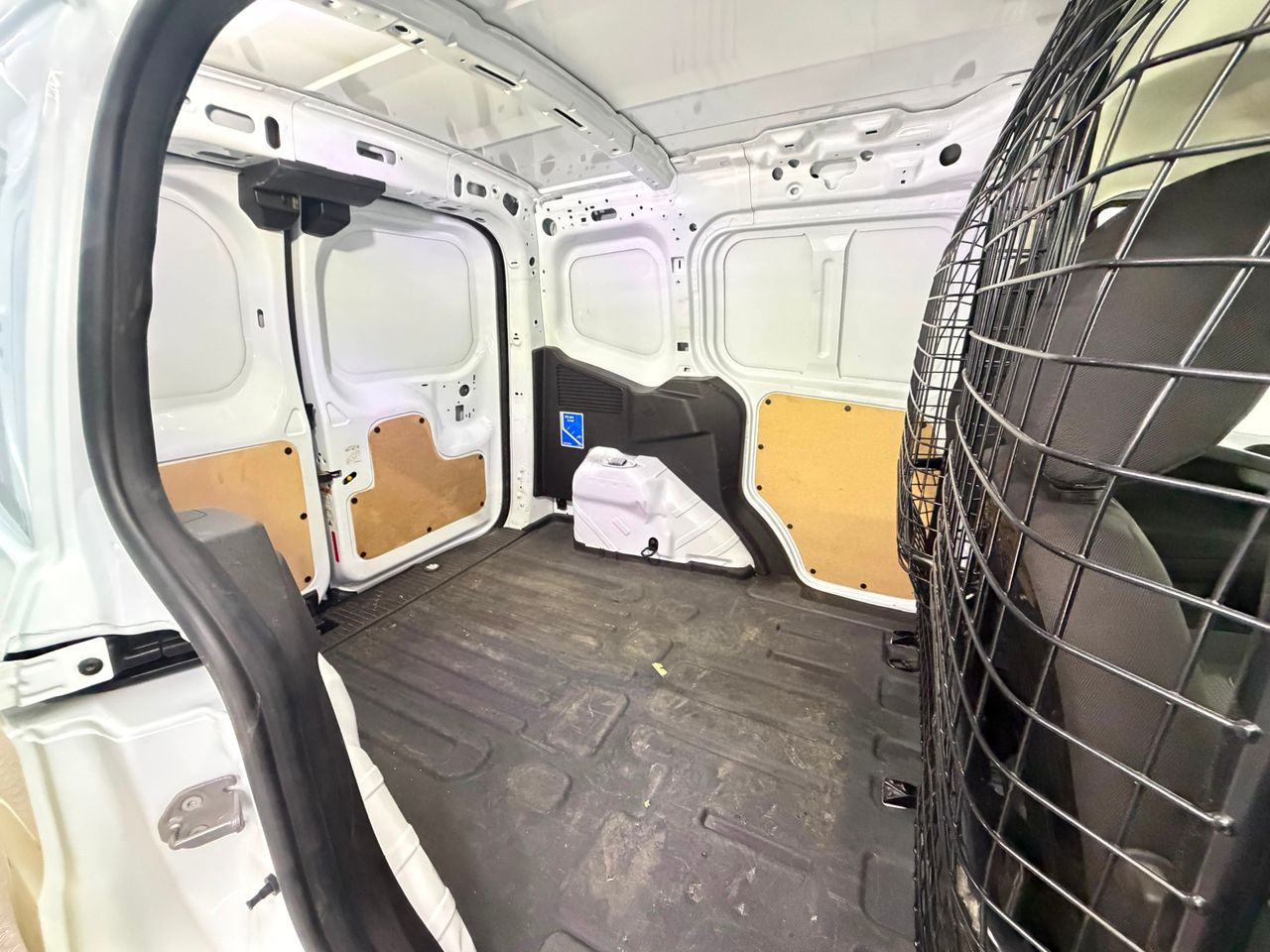 Ford Transit Courier CURIER 1.5 100cv - Foto 36
