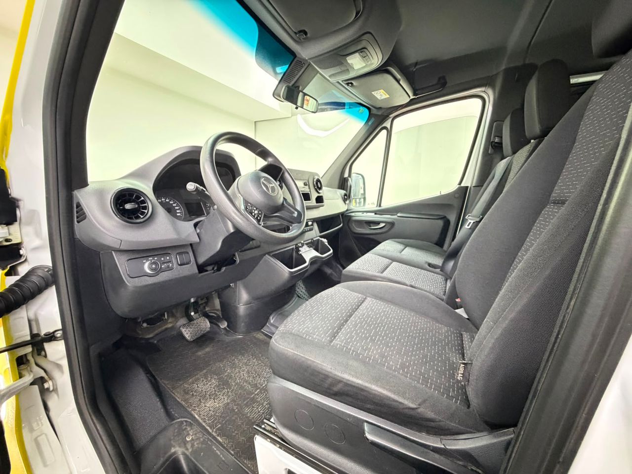 Mercedes Sprinter 3.0 CDI 140 KW 319 TOURER MWB 190 cv (COMBI) - Foto 9