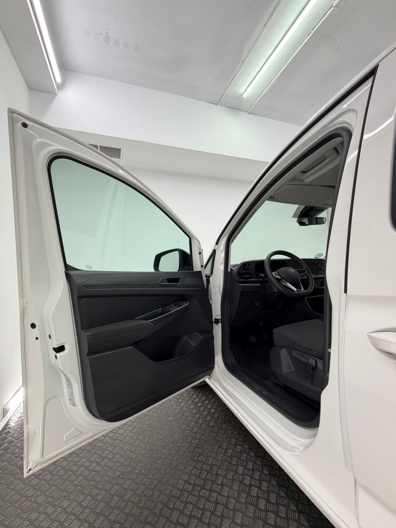 Volkswagen Caddy 2.0 TDI 90KW (122cv) 4MOTION 5P - Foto 39