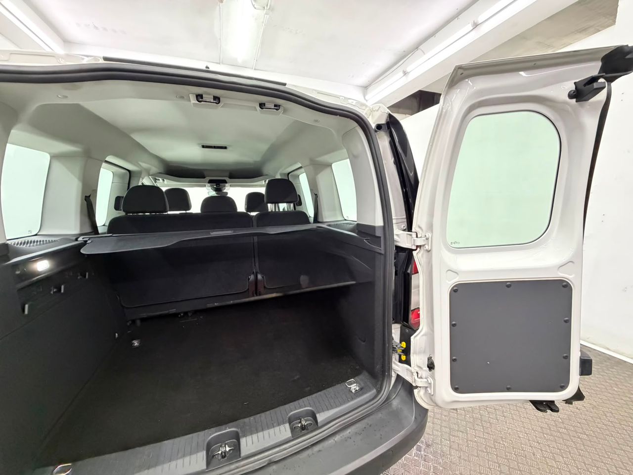 Volkswagen Caddy 2.0 TDI 90KW (122cv) 4MOTION 5P - Foto 36
