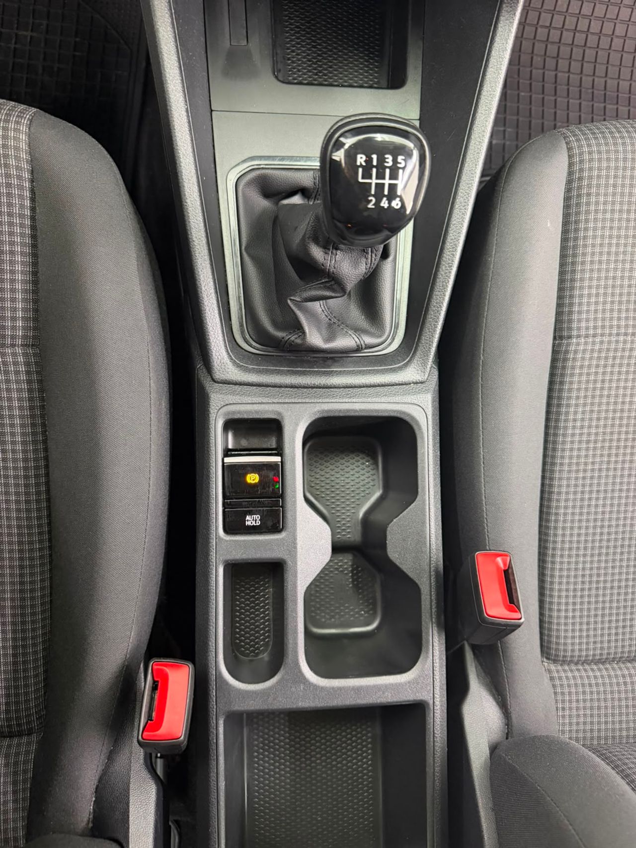Volkswagen Caddy 2.0 TDI 90KW (122cv) 4MOTION 5P - Foto 24