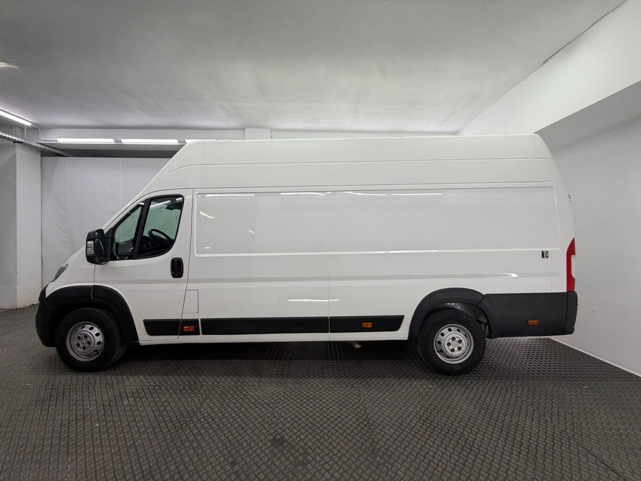 Citroën Jumper 2.2 BLUEHDI 84KW 335 120cv L4H3 - Foto 7