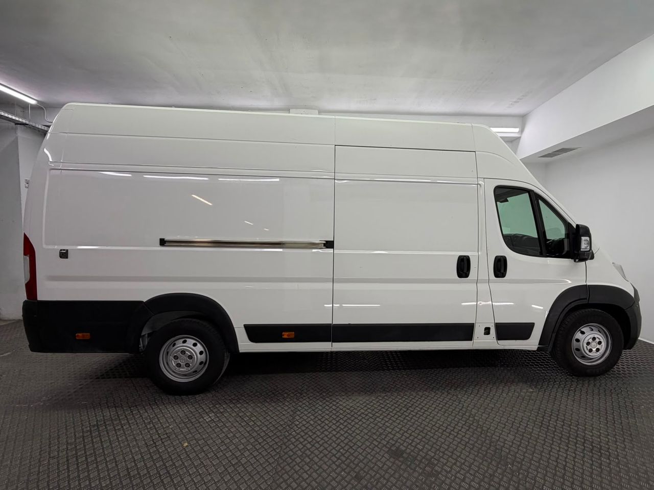 Citroën Jumper 2.2 BLUEHDI 84KW 335 120cv L4H3 - Foto 9