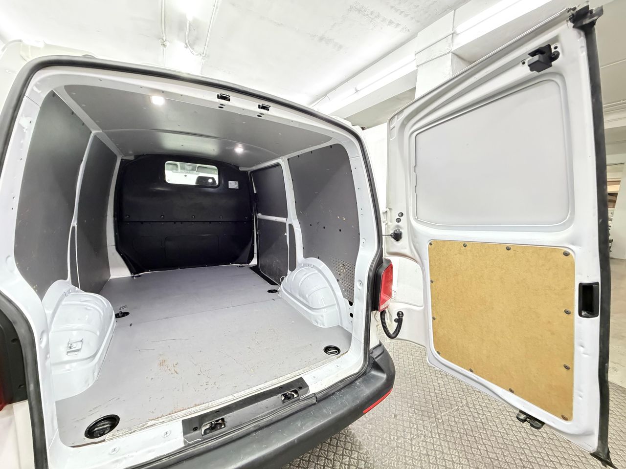 Volkswagen Transporter Volkswagen VW Transporter 2.0 150 cv 4 Motion - Foto 31