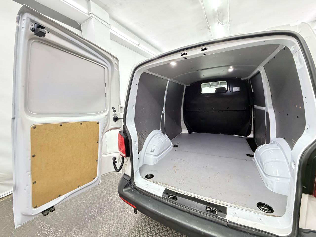 Volkswagen Transporter Volkswagen VW Transporter 2.0 150 cv 4 Motion - Foto 30