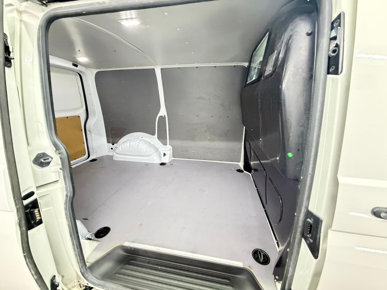 Volkswagen Transporter Volkswagen VW Transporter 2.0 150 cv 4 Motion - Foto 37