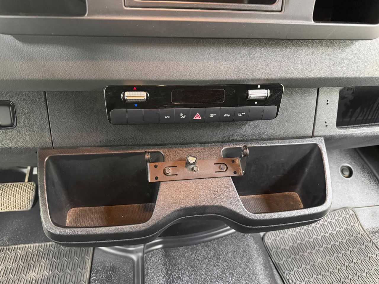 Mercedes Sprinter 3.0 CDI 140 KW 319 TOURER MWB 190 cv (COMBI) - Foto 22