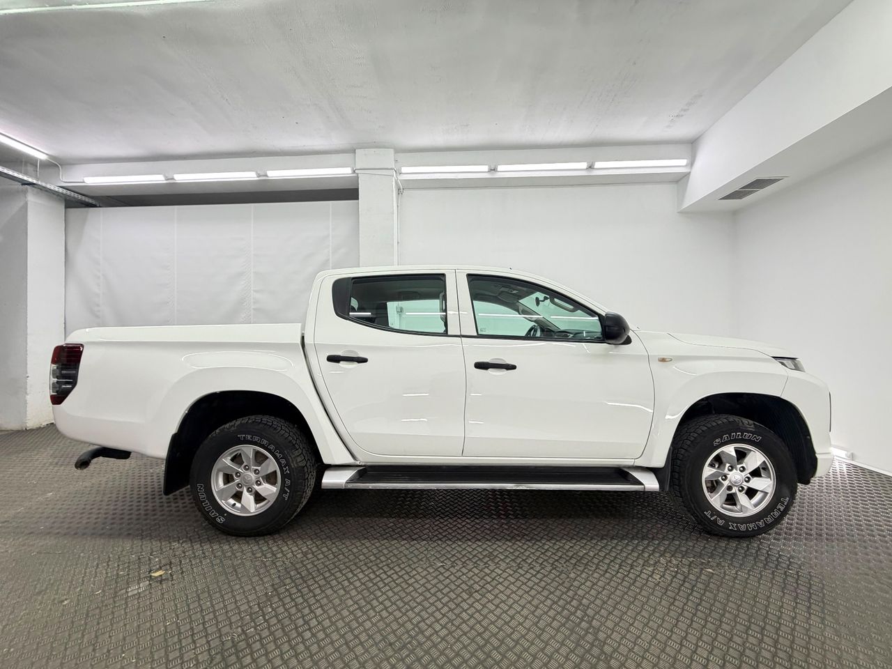 Mitsubishi L200 PICK-UP 4X4 - Foto 7