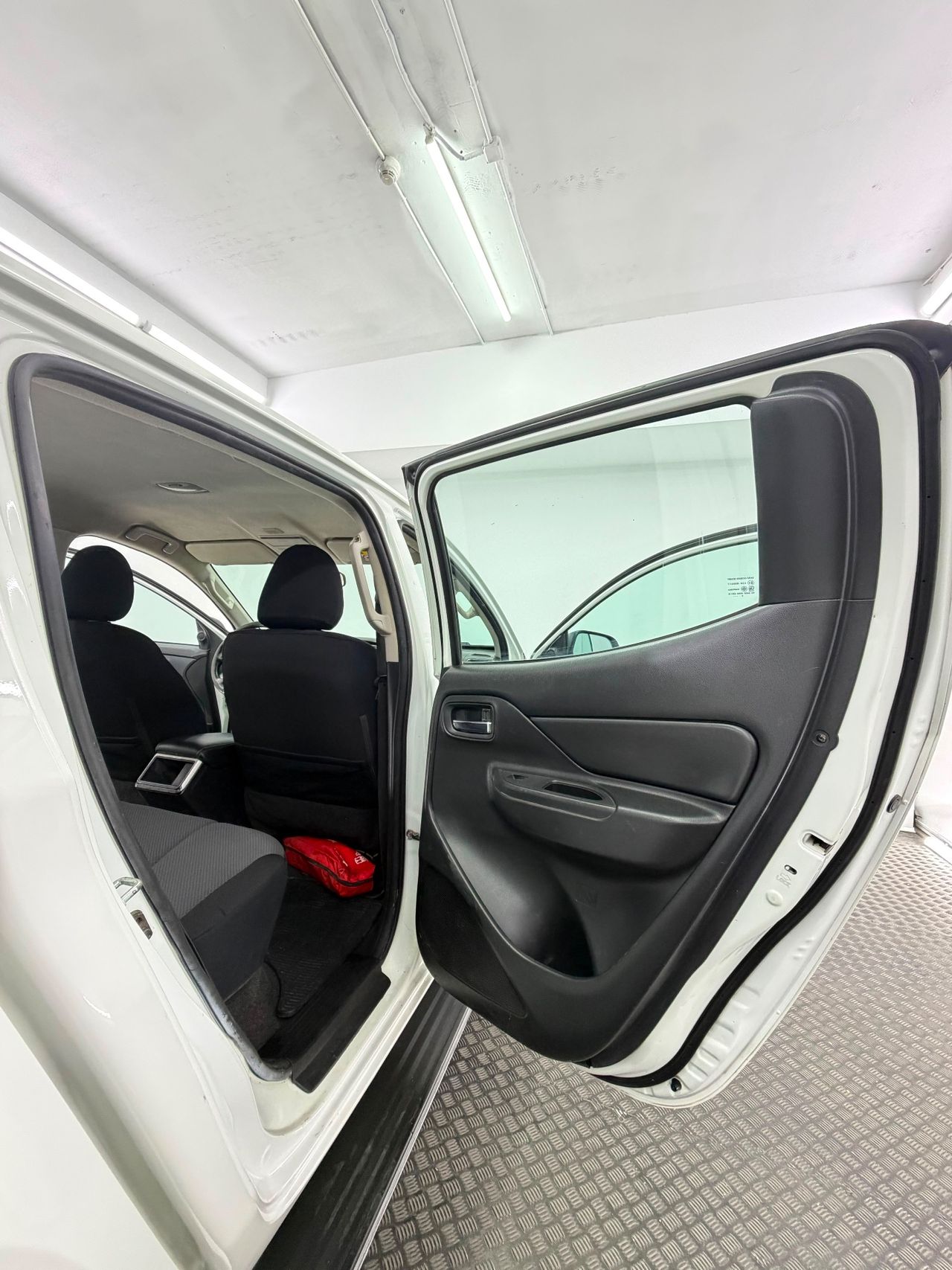 Mitsubishi L200 PICK-UP 4X4 - Foto 25