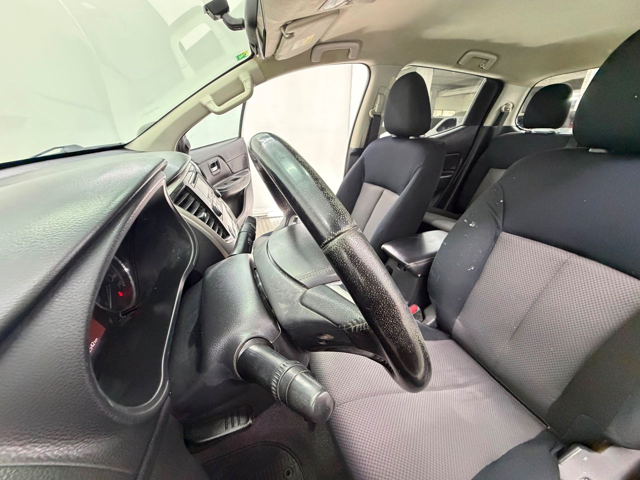Mitsubishi L200 PICK-UP 4X4 - Foto 23