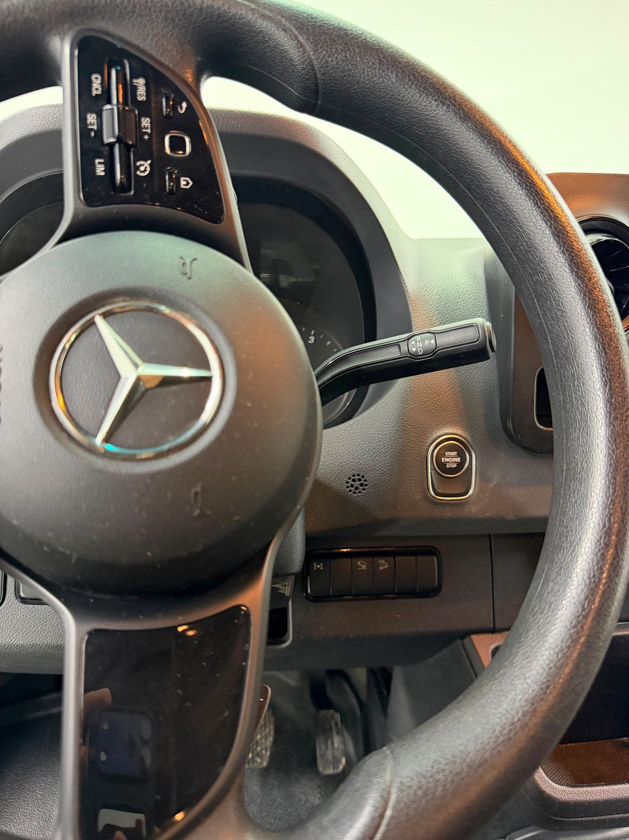 Mercedes Sprinter 3.0 CDI 140 KW 319 TOURER MWB 190 cv (COMBI) - Foto 17