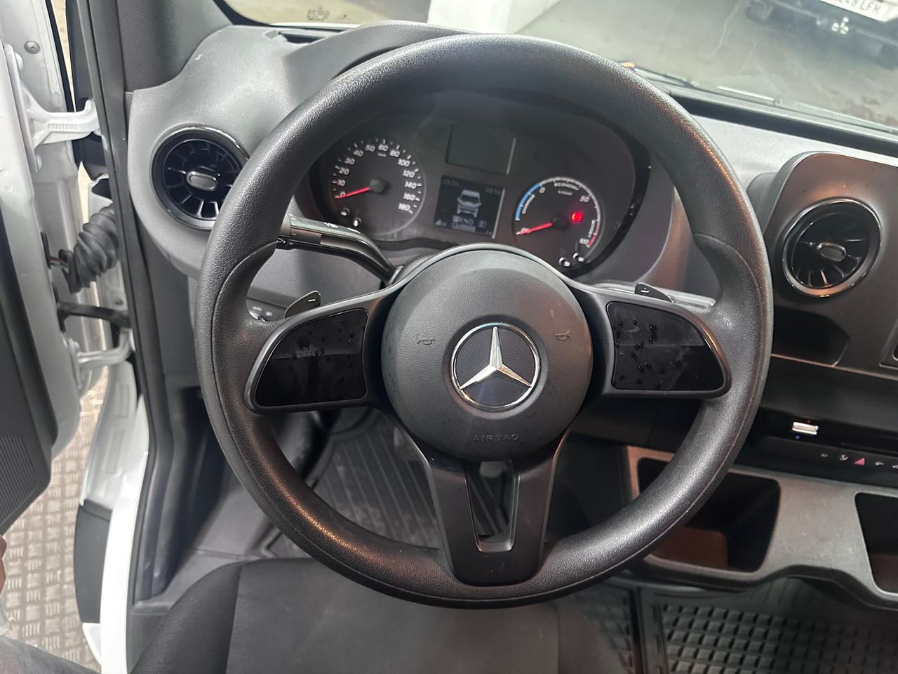 Mercedes Sprinter e-SPRINTER FURGON LARGO 50 Kw/h 116CV - Foto 10