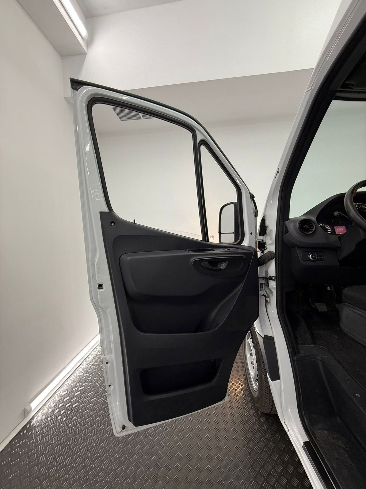 Mercedes Sprinter e-SPRINTER FURGON LARGO 50 Kw/h 116CV - Foto 18