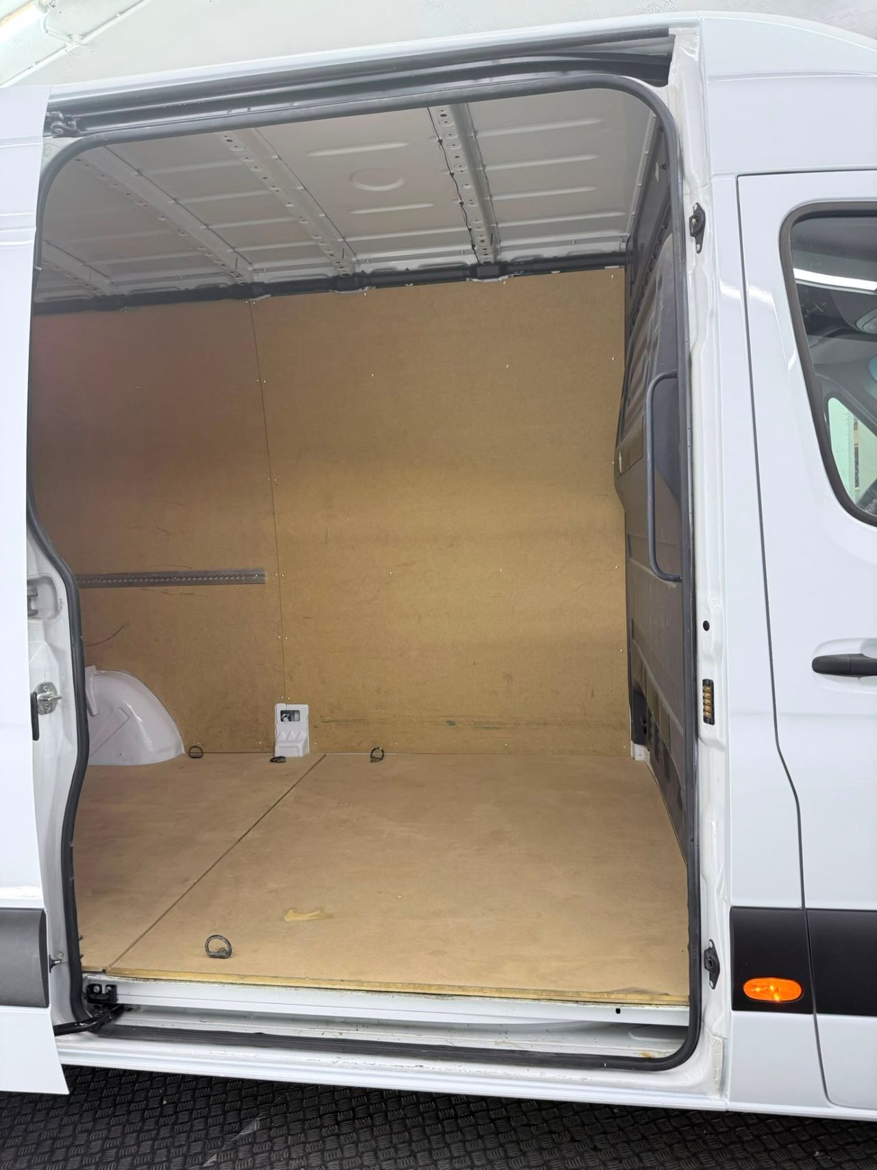 Mercedes Sprinter e-SPRINTER FURGON LARGO 50 Kw/h 116CV - Foto 14