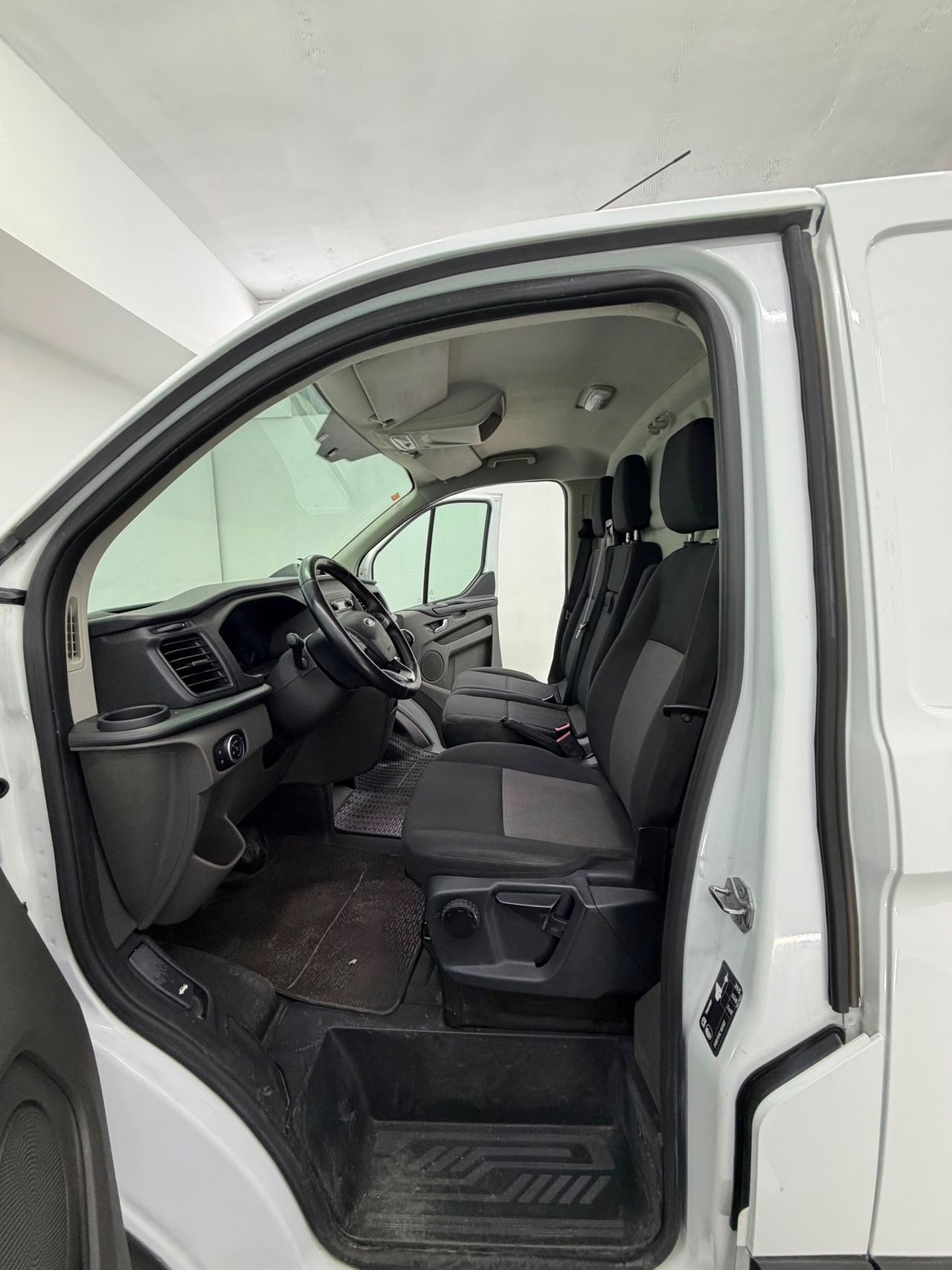 Ford Transit Custom 2.0 TDCI 77kW 280 TREND VAN SWB 105cv - Foto 11