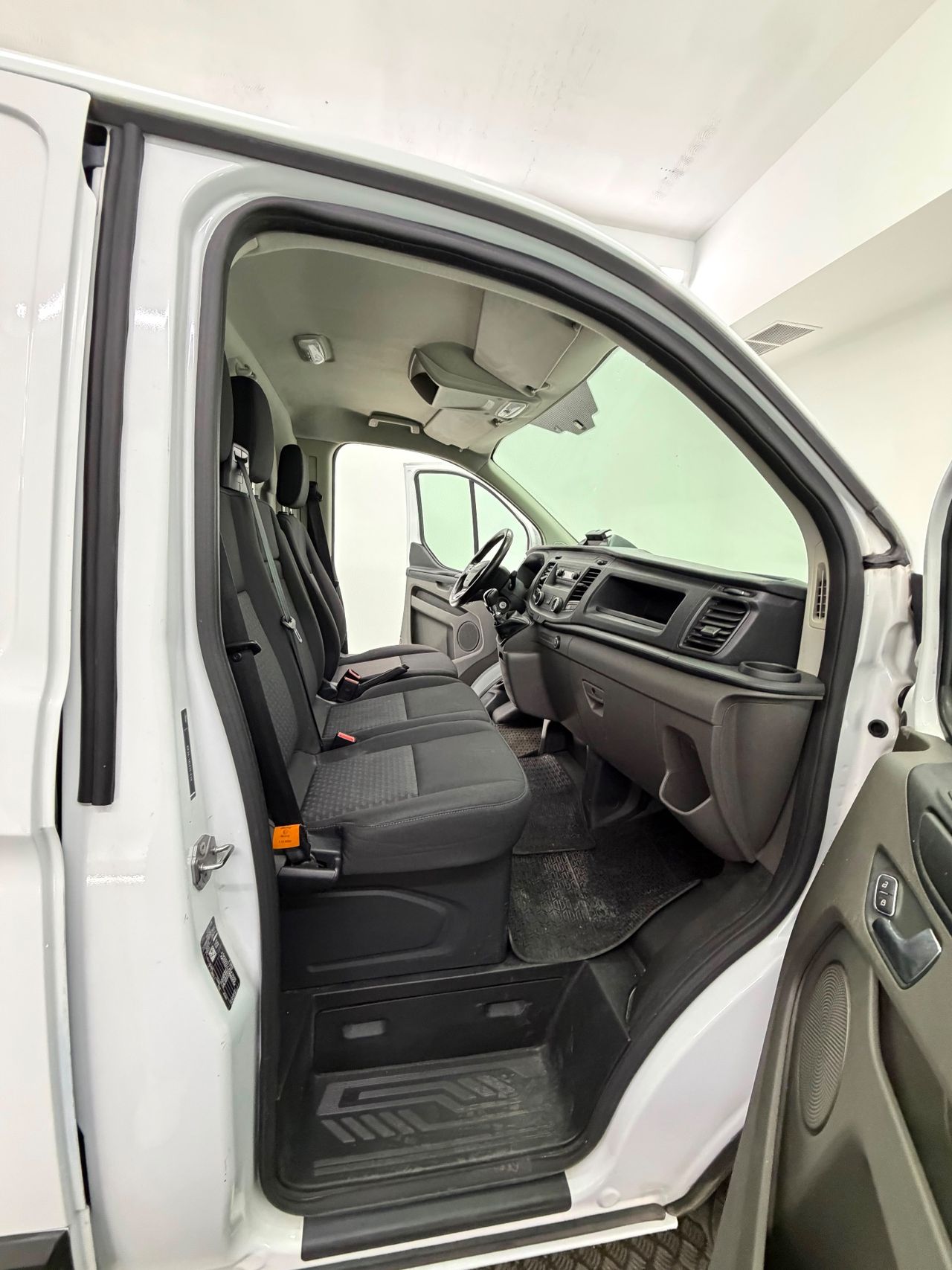 Ford Transit Custom 2.0 TDCI 77kW 280 TREND VAN SWB 105cv - Foto 12
