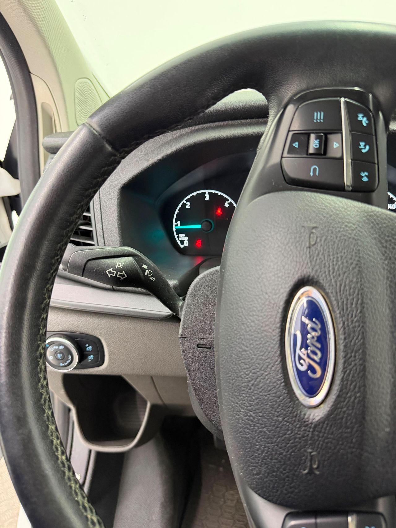 Ford Transit Custom 2.0 TDCI 77kW 280 TREND VAN SWB 105cv - Foto 16