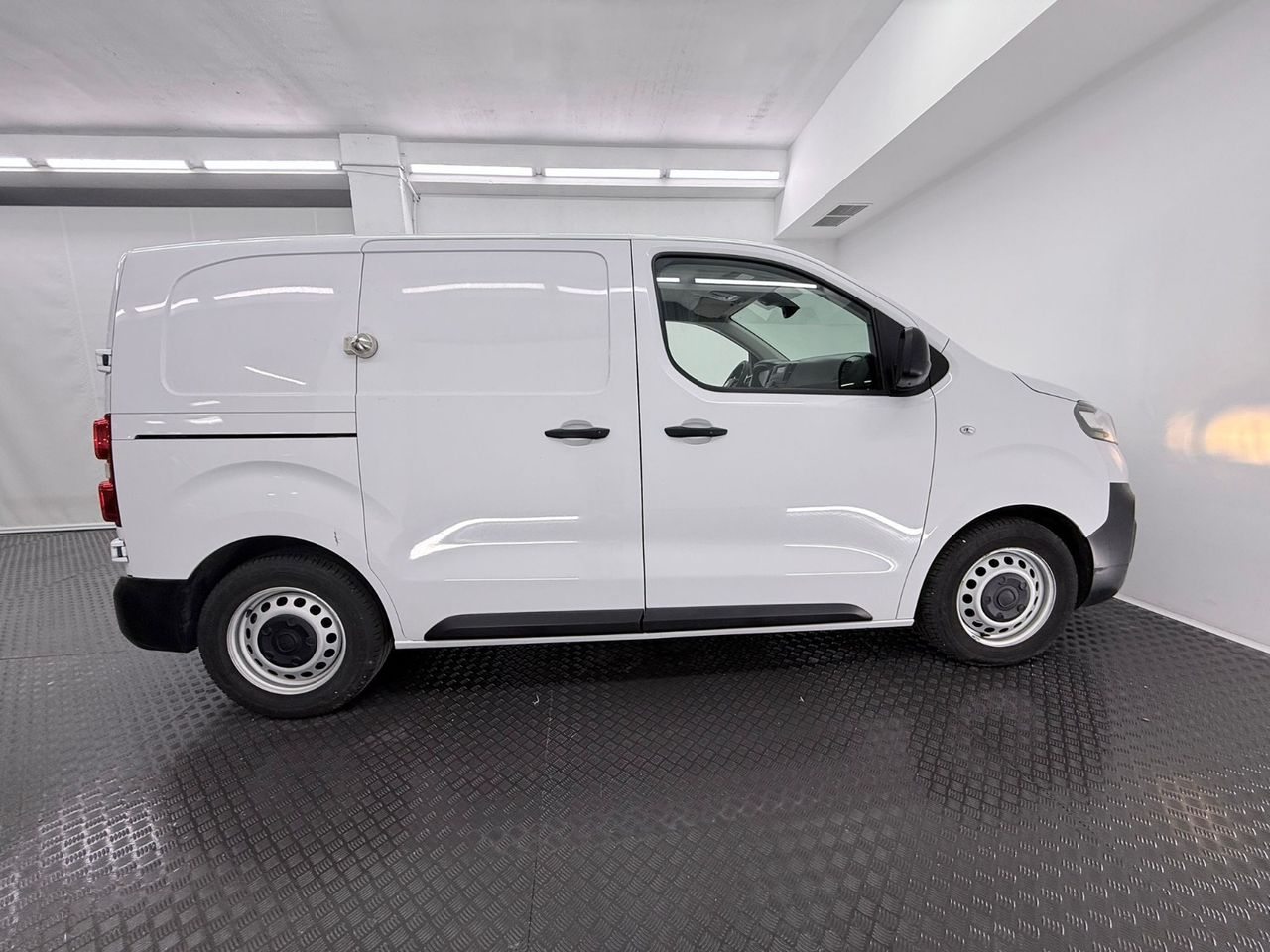 Fiat Scudo 50KWH L1 BUSUNNESS - Foto 8