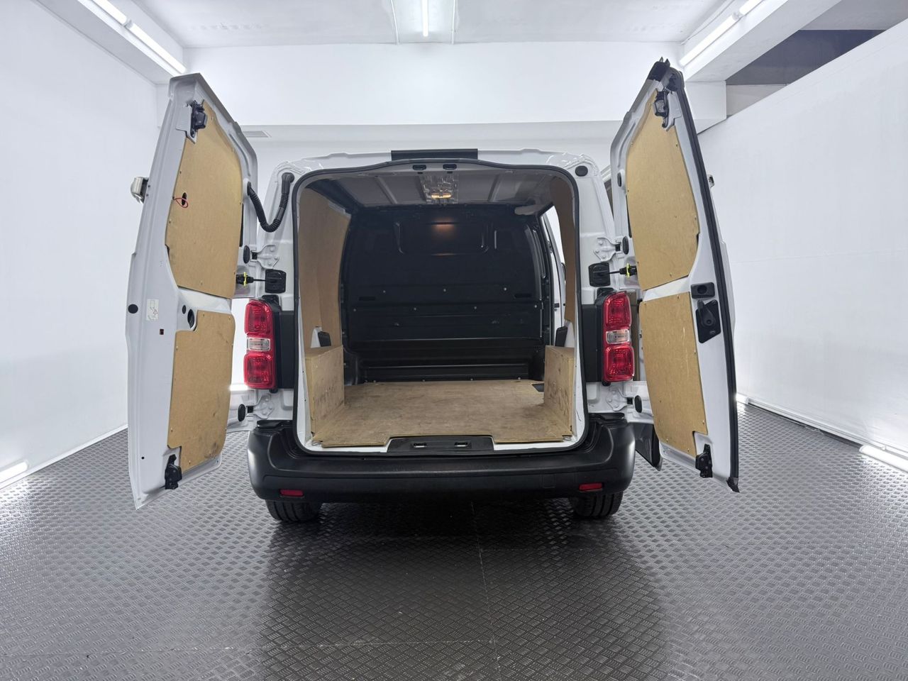 Fiat Scudo 50KWH L1 BUSUNNESS - Foto 26