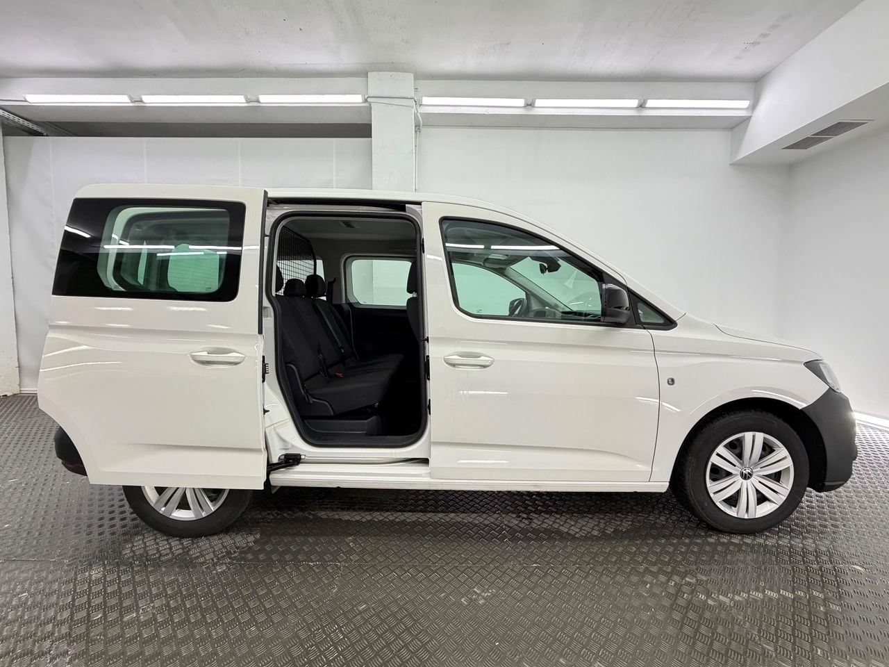 Volkswagen Caddy 2.0 TDI 90KW (122cv) 4MOTION 5P - Foto 11