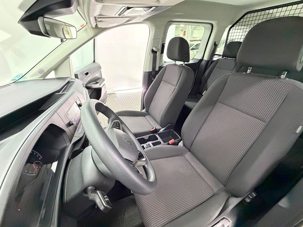Volkswagen Caddy 2.0 TDI 90KW (122cv) 4MOTION 5P - Foto 28
