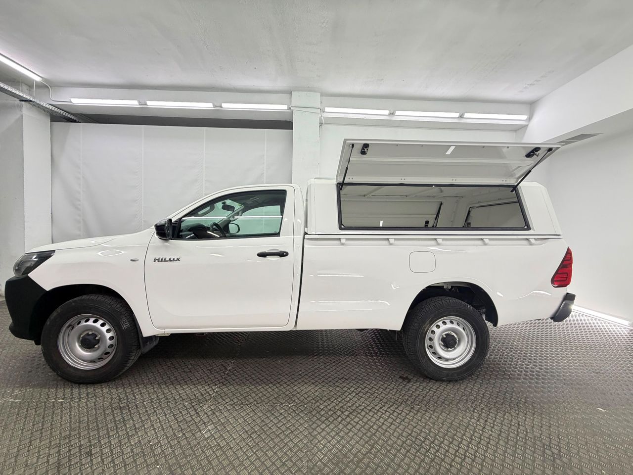 Toyota Hilux 2.4 D-4D CABINA SENCILLA GX - Foto 9
