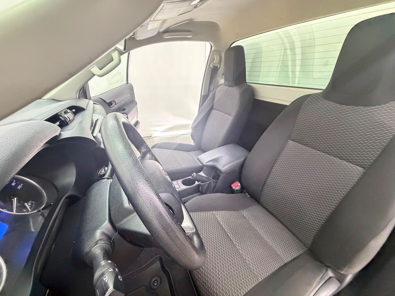 Toyota Hilux 2.4 D-4D CABINA SENCILLA GX - Foto 28