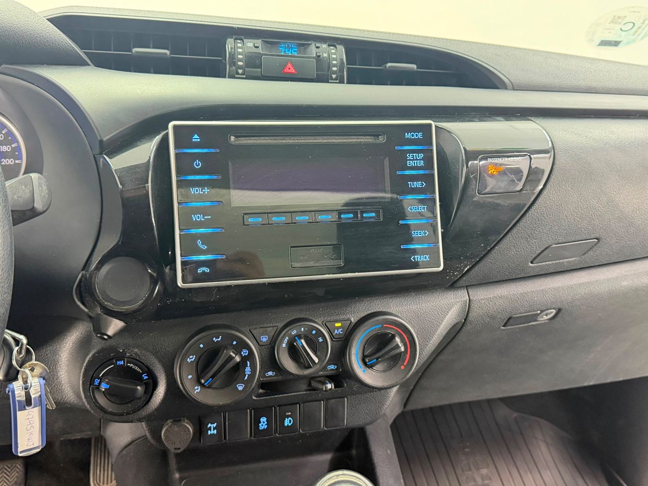 Toyota Hilux 2.4 D-4D CABINA SENCILLA GX - Foto 22