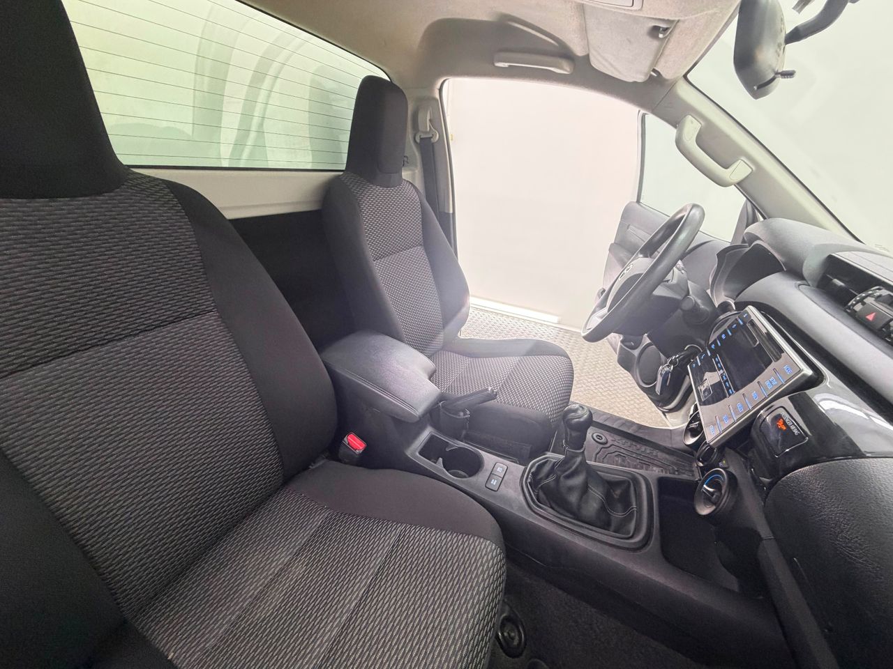 Toyota Hilux 2.4 D-4D CABINA SENCILLA GX - Foto 29