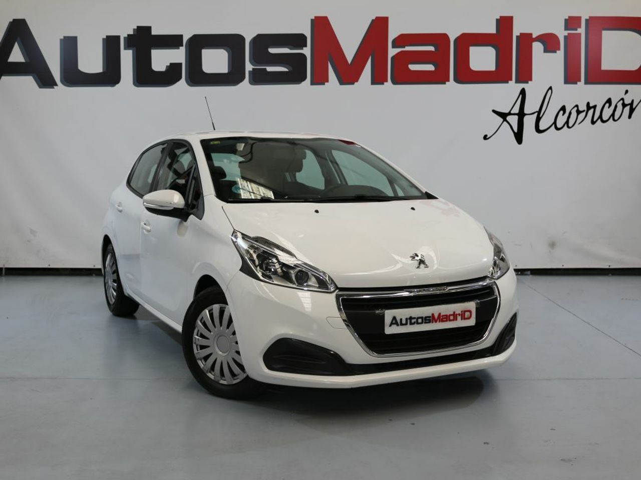 peugeot 208 2018 /
