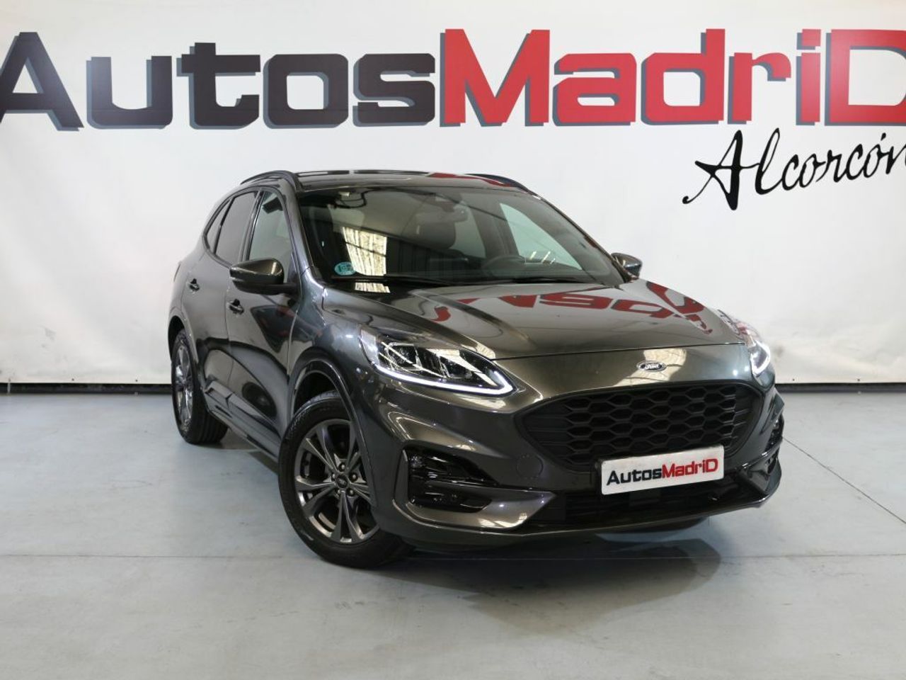 Ford transit con camara de vision trasera  de segunda mano - ford kuga 2022 /