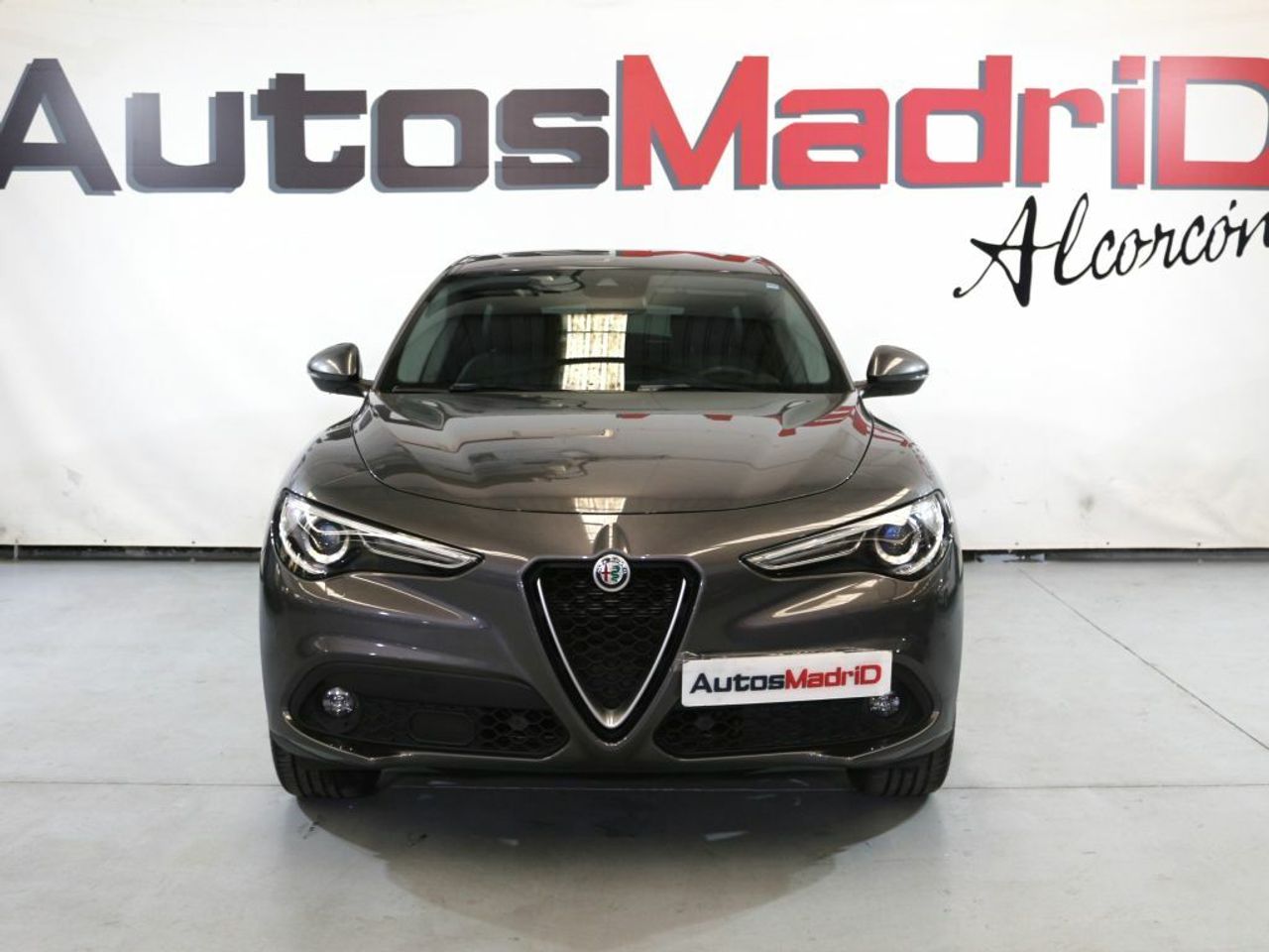 alfa romeo stelvio 2020 / foto grande (2)