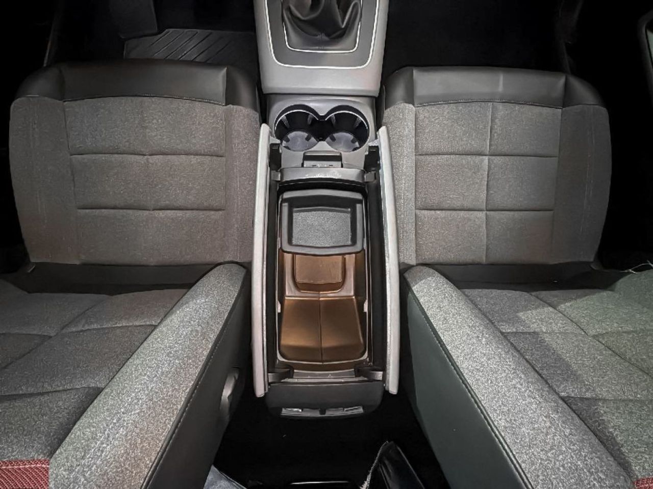 Citroën C5 Aircross BlueHdi 96kW (130CV) S&S Shine - foto 47