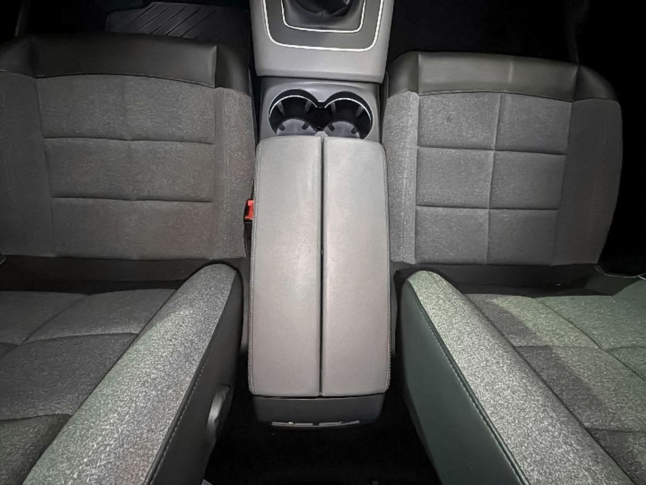 Citroën C5 Aircross BlueHdi 96kW (130CV) S&S Shine - foto 46