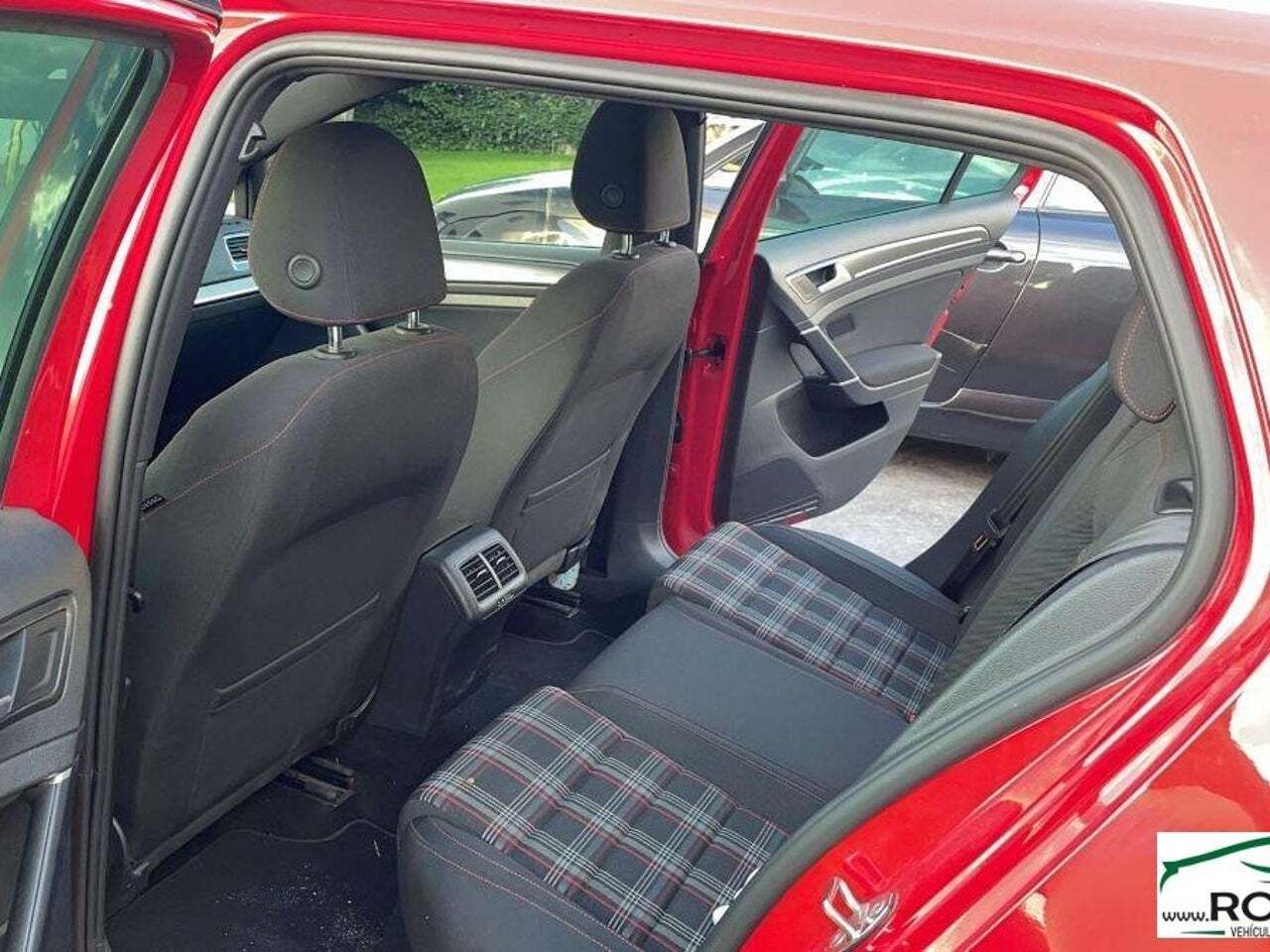 Volkswagen Golf GTI Performance 2.0 TSI 180kW245CV DSG  - Foto 4