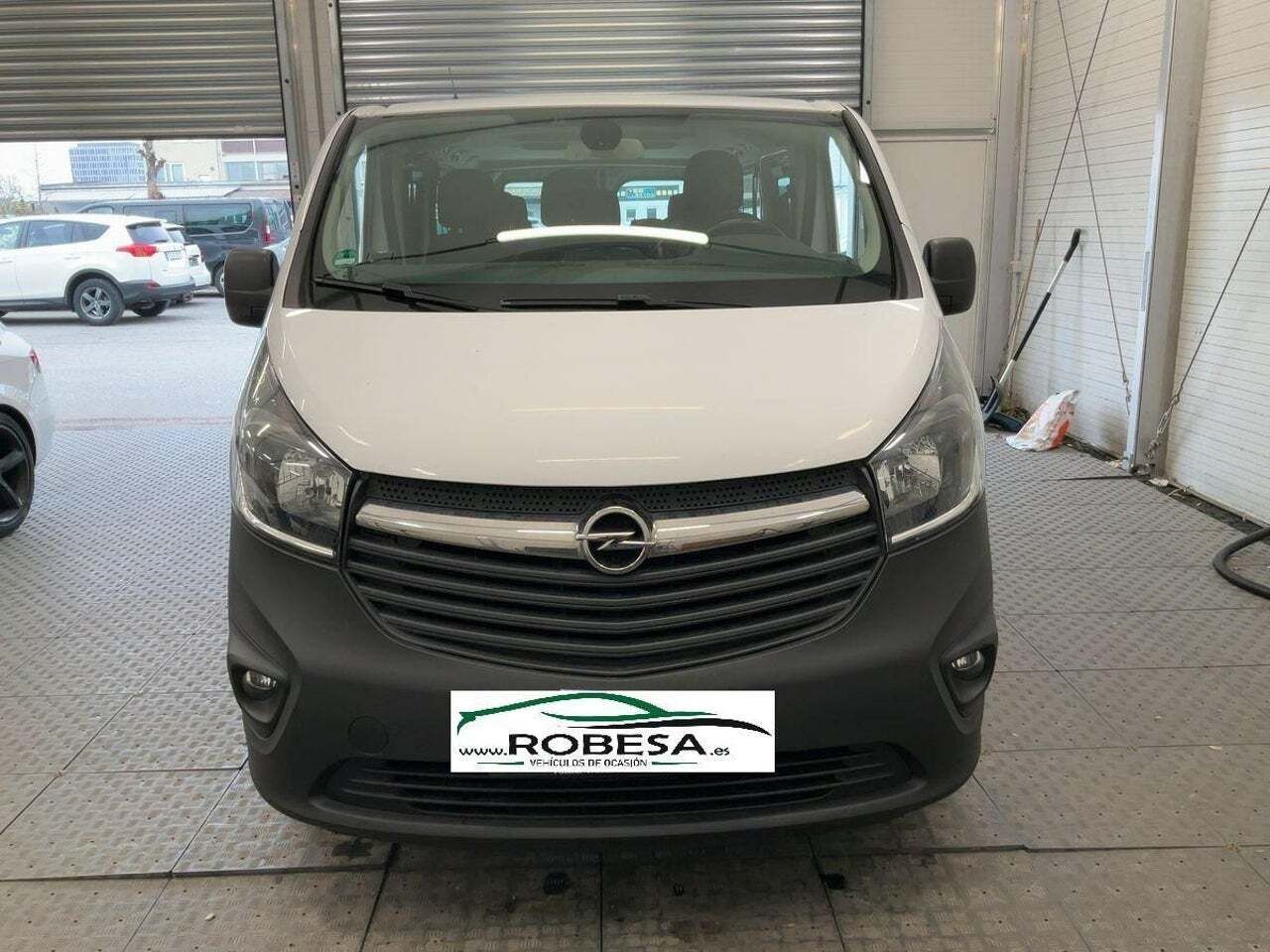 Opel Vivaro 1.6 CDTI SS 92kW L1 2.7t Combi Plus9  - Foto 3