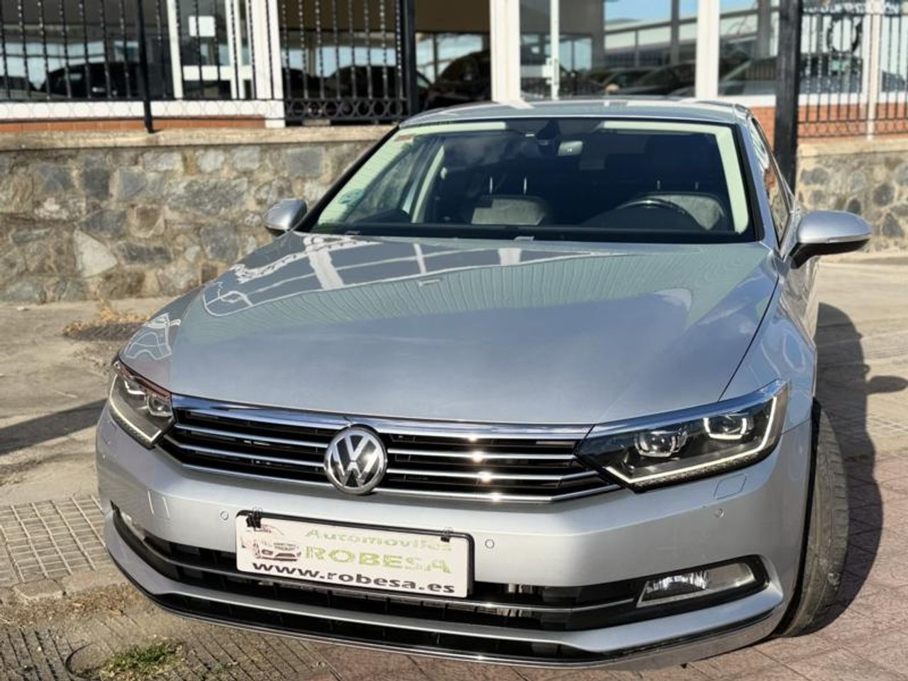 Volkswagen Passat Sport 2.0 TDI 140kW(190CV) BMT DSG - Foto 5
