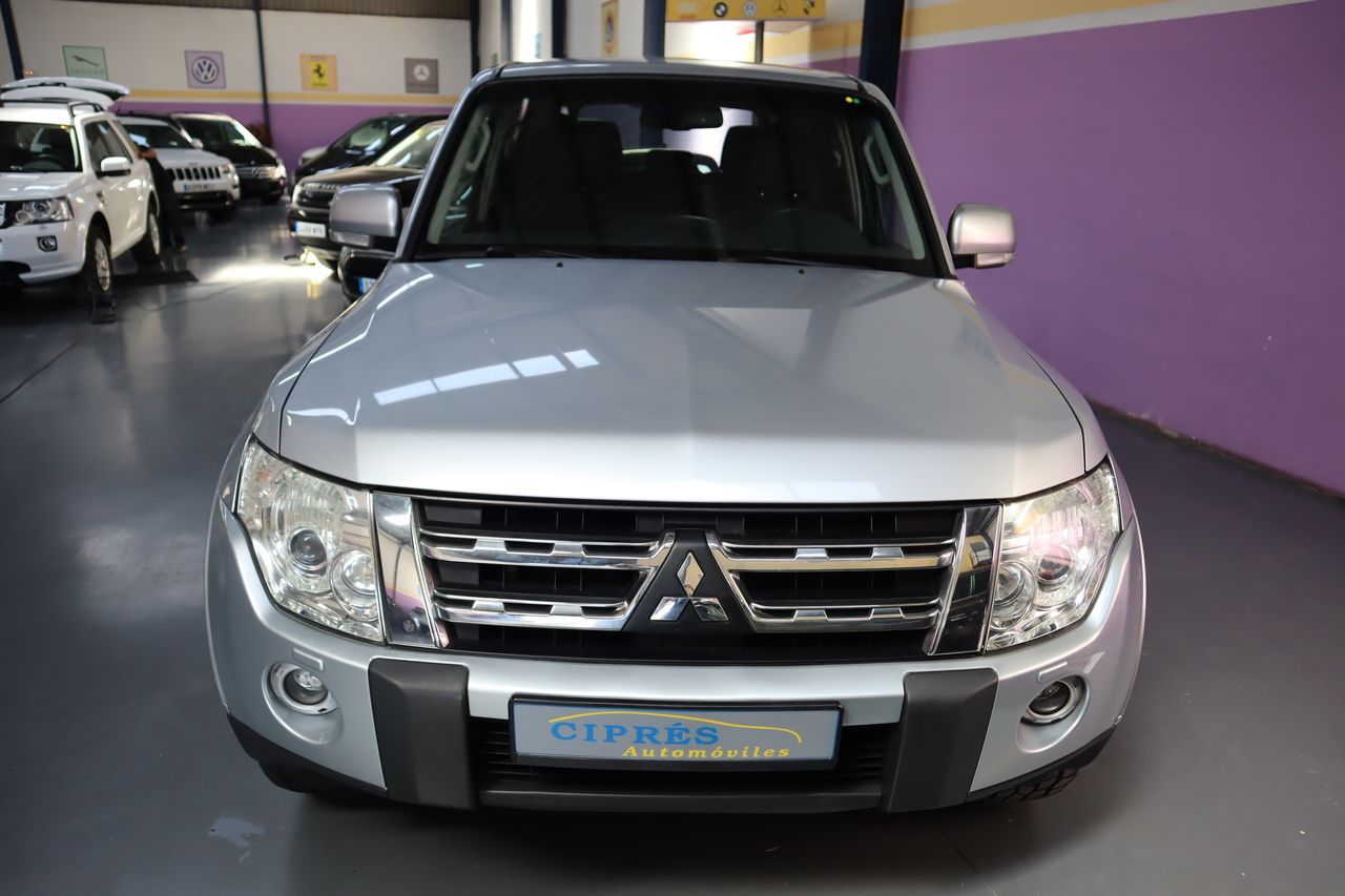 mitsubishi montero 2009 / foto grande (2)