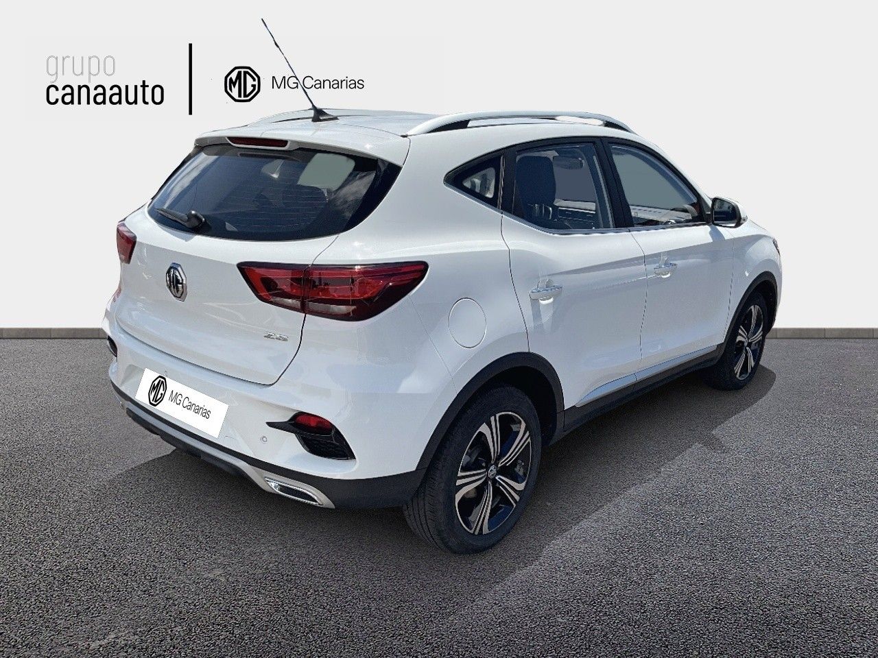 mg zs 2023 / foto grande (2)