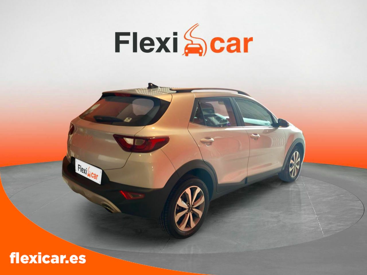 kia stonic 2022 / foto grande (3)