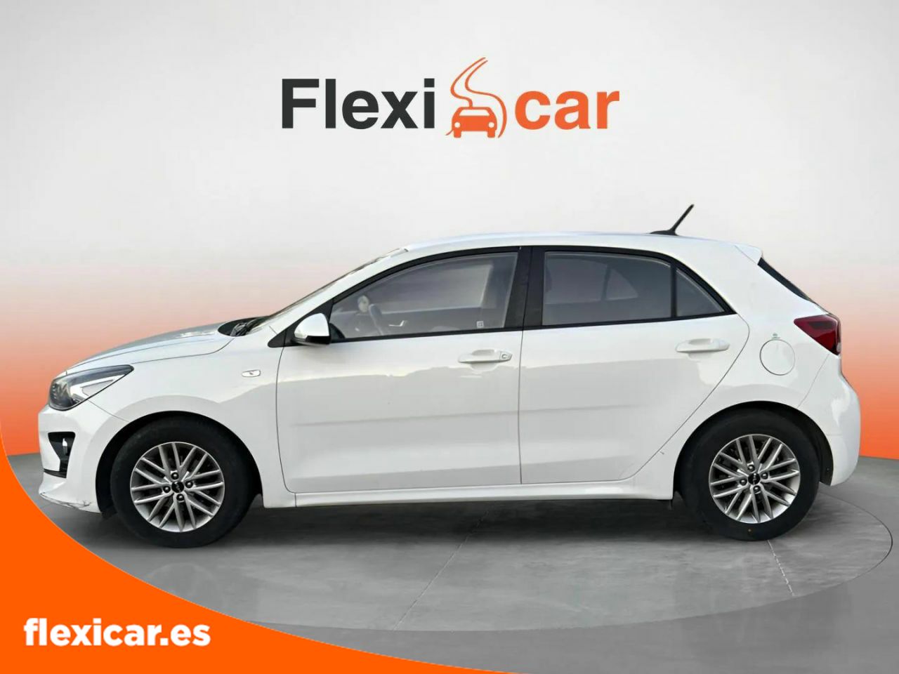 kia rio 2022 / foto grande (3)